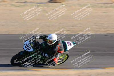 media/Dec-04-2022-CVMA (Sun) [[e38ca9e4fc]]/Race 12 500 Supersport-350 Supersport/